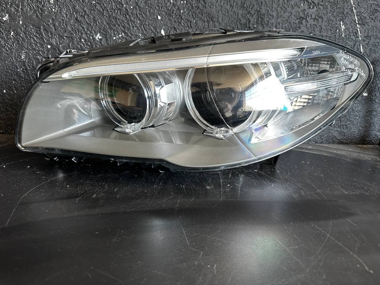 Фара BMW 5 Ser. F-10 б/у — фото 6