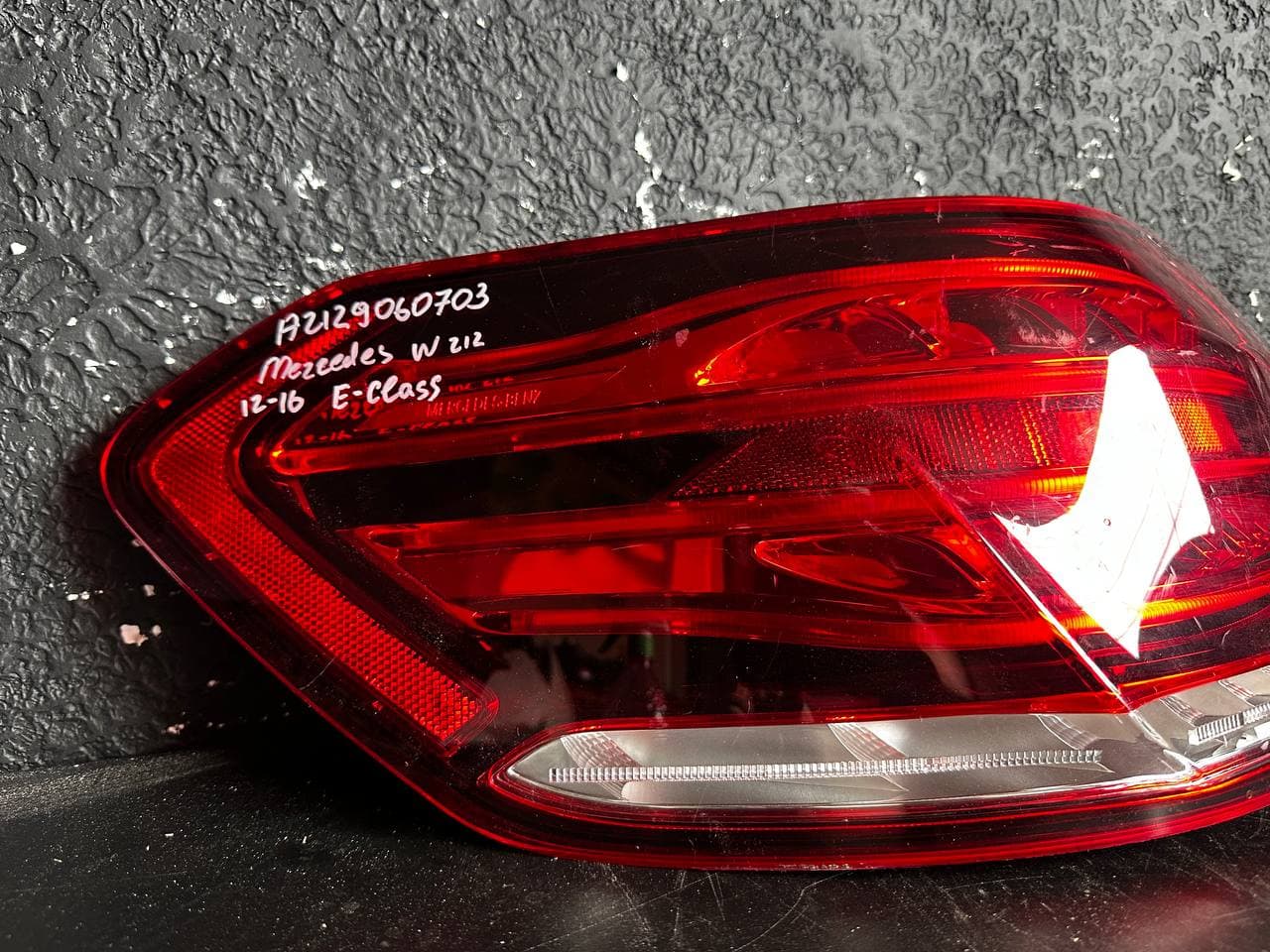 Фара Mercedes-Benz w212 E-Class 2012-2016 б/у OEM A2129060658
