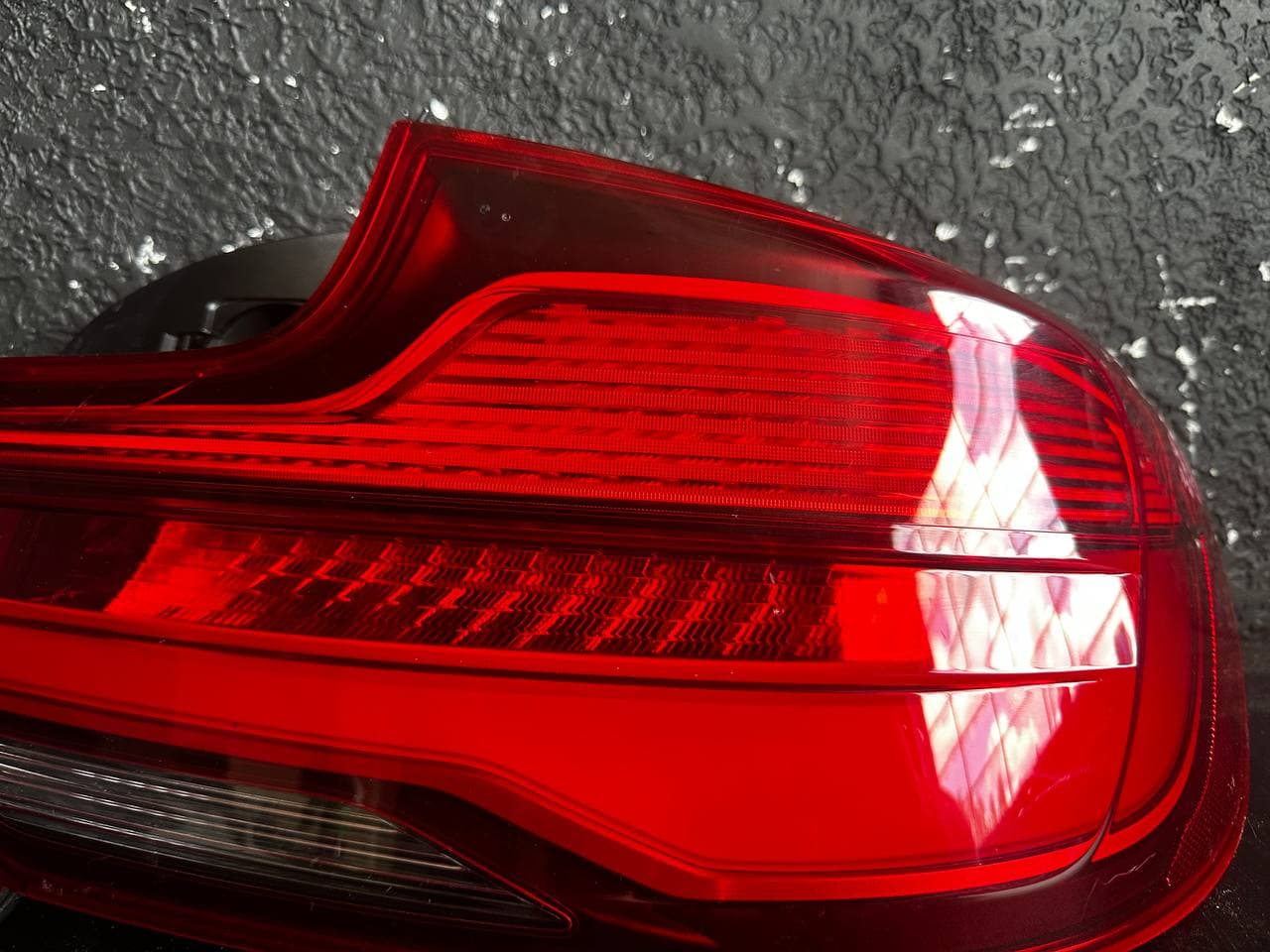 Фара BMW 2 F-22 б/у — фото 3
