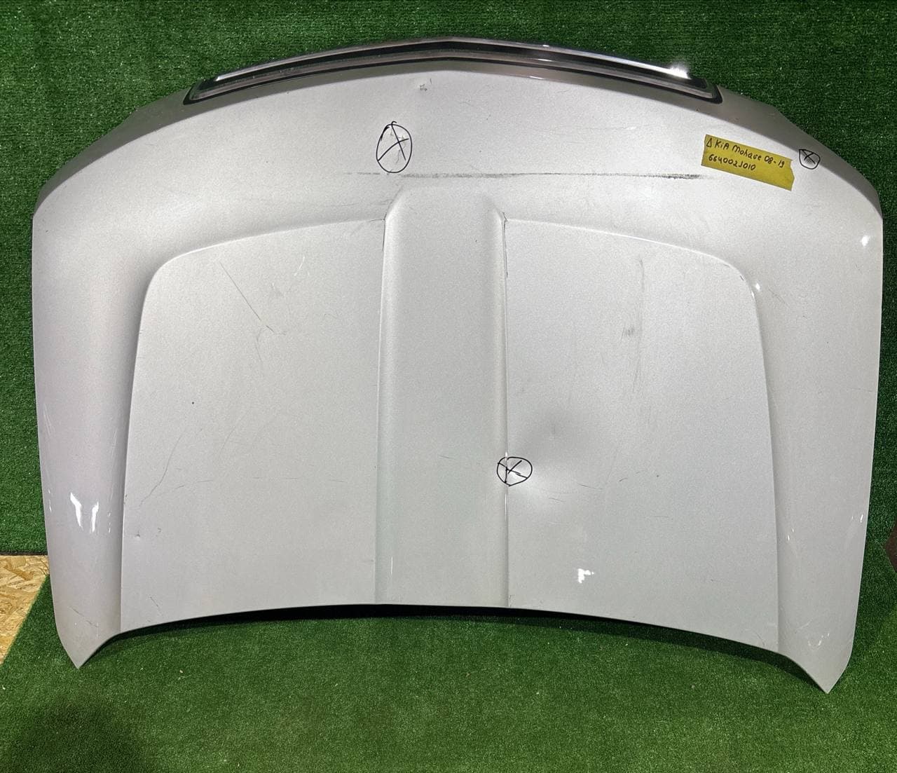 Капот Kia Mohave 08-19 б/у OEM 664002j010