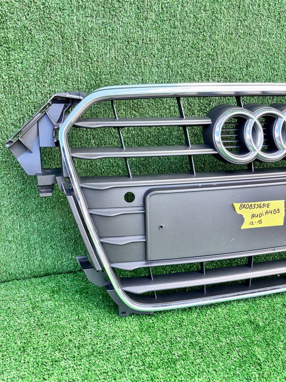 Решітка радіатора Audi A4 2012-2015 б/у OEM 8K0853651E б/у — фото 7