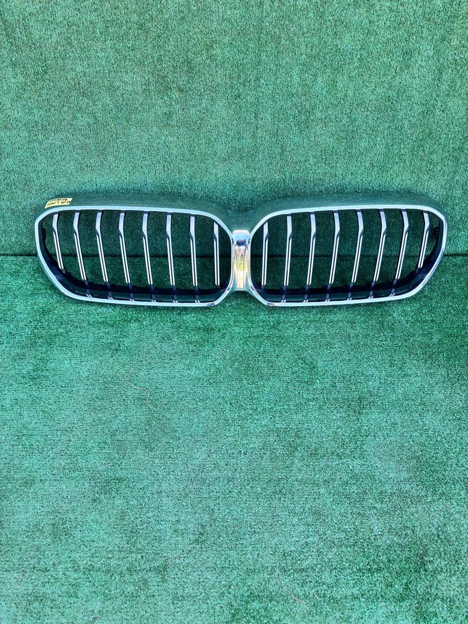 Решітка радіатора BMW 5 Series 2020-2024 б/у OEM 5113185178 б/у — фото 1