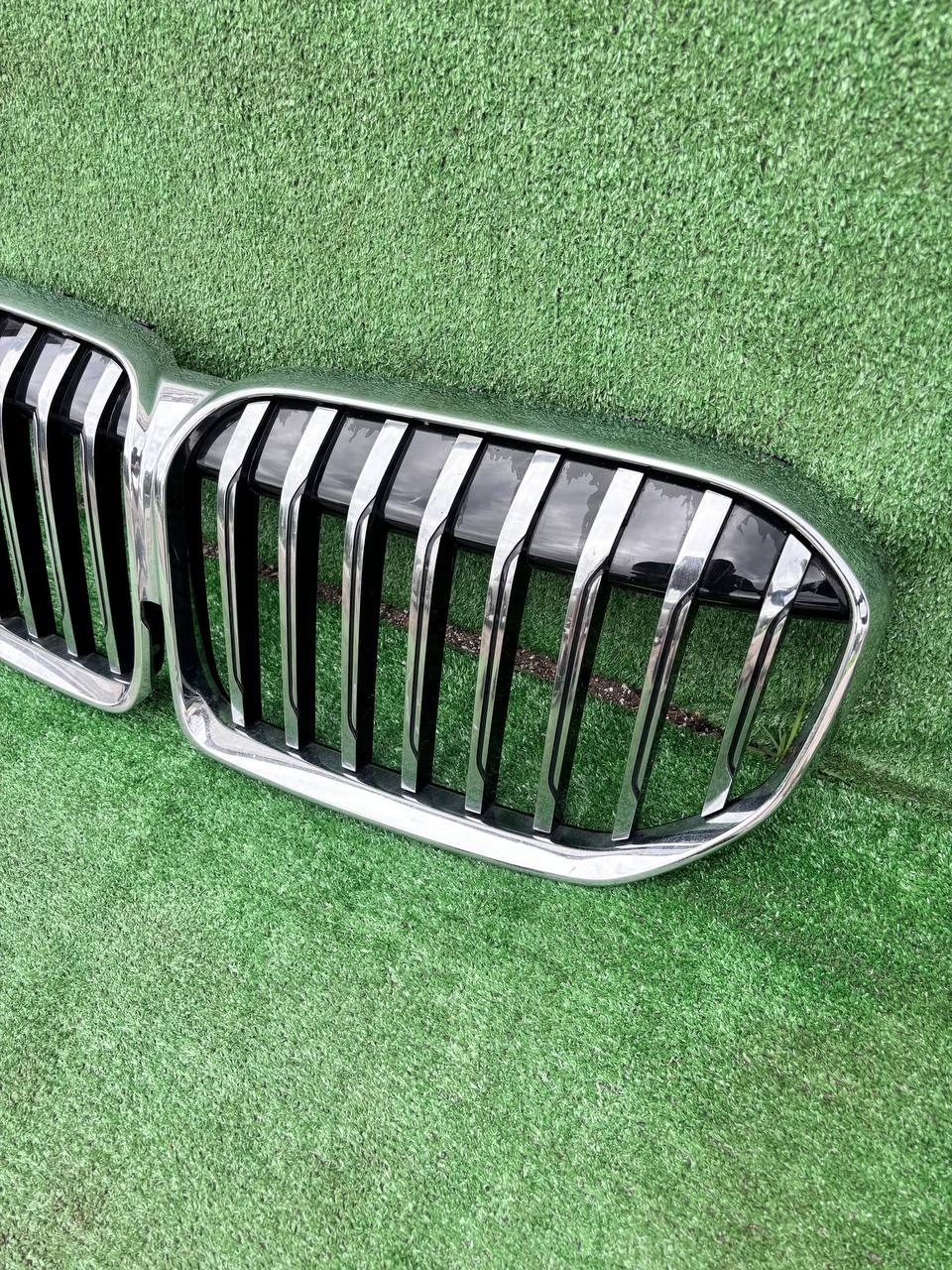 Решітка радіатора BMW 7 Series 2019-2023 б/у OEM 51138494817 б/у — фото 6