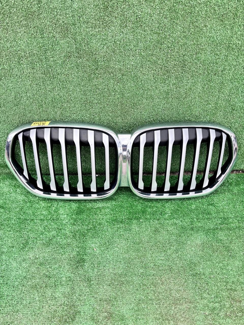 Решітка радіатора BMW 5 Series 2020-2024 б/у OEM 5113185178 б/у — фото 1