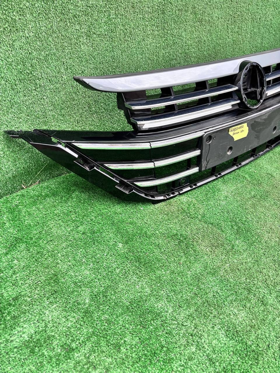 Решітка радіатора Volkswagen Arteon 2020+ б/у OEM 3G8853655E б/у — фото 6