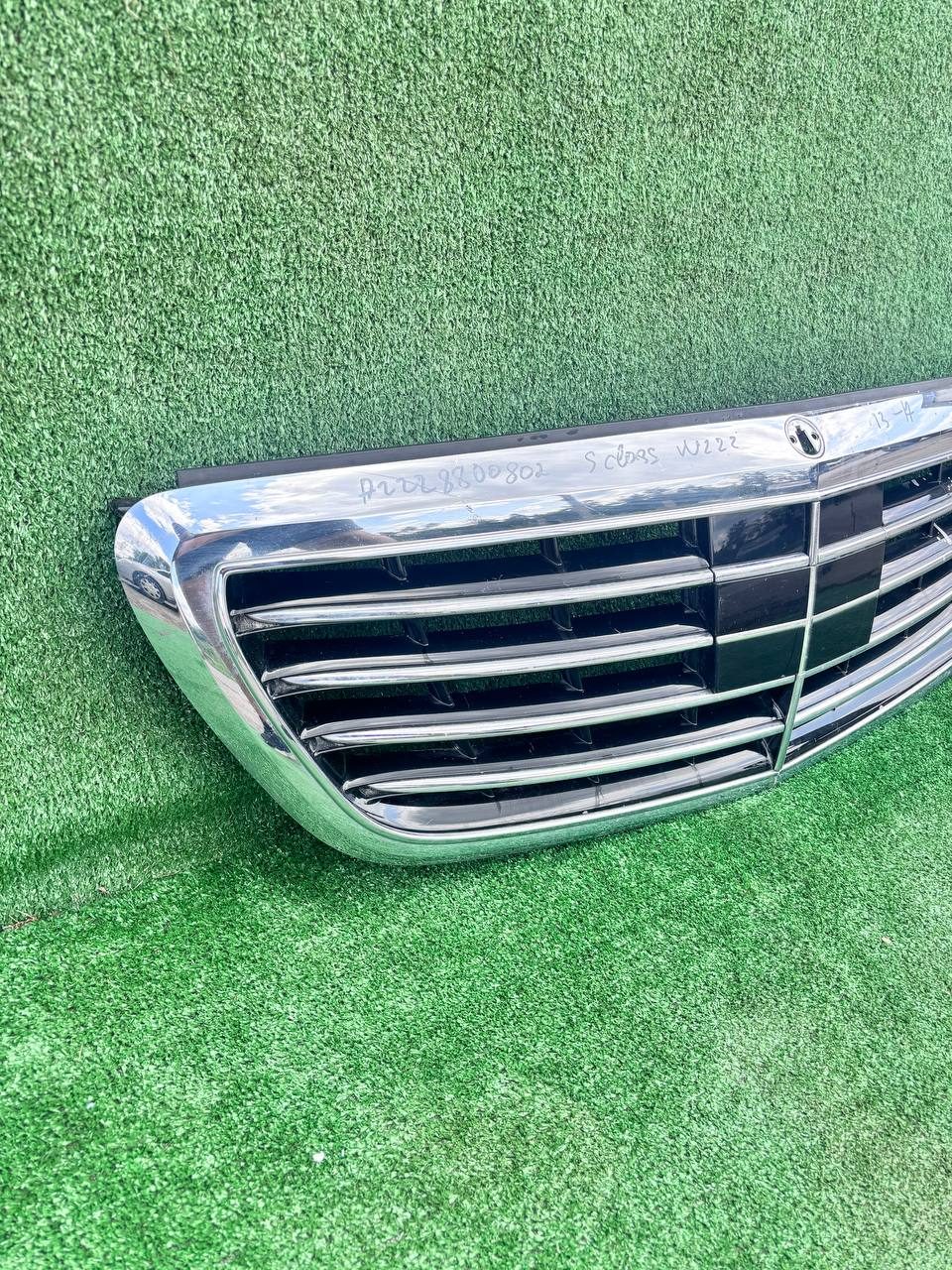 Решітка радіатора Mercedes-Benz S-Class 2013-2017 б/у OEM A2228800802 / w222 б/у — фото 3