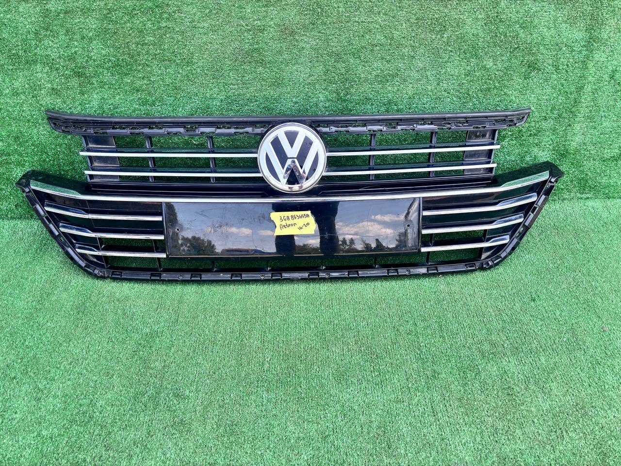 Решітка радіатора Volkswagen Arteon 2016-2020 б/у OEM 3G8853655A б/у — фото 1