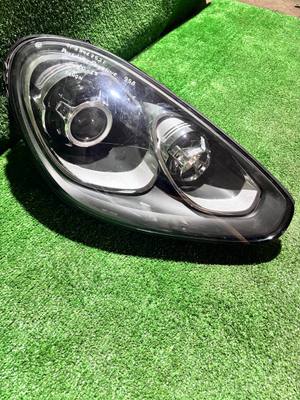 Фара Porsche Cayenne 2010-2017 б/у OEM 7p5941752f