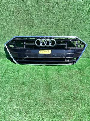 Решітка радіатора Audi A7 2018-2022 б/у OEM 4K8853651A