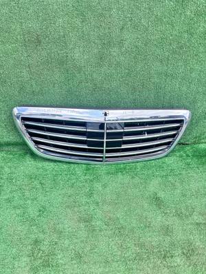 Решітка радіатора Mercedes-Benz S-Class 2013-2017 б/у OEM A2228800802 / w222