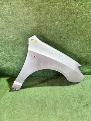 Крило Hyundai Elantra 2006-2010 б/у OEM 663212H032