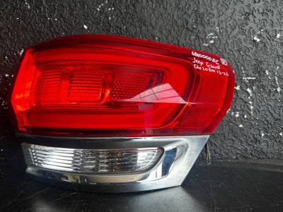 Фара Jeep Grand Cherokee 13-22 б/у OEM 68110000AC